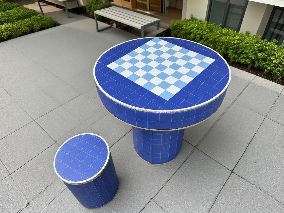 Checkered Mosaic Table Set