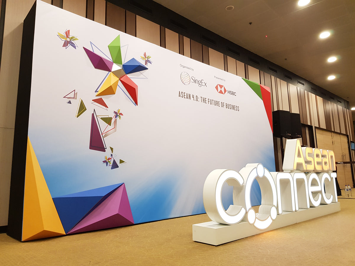 10ft x 16ft Backdrop with PaperConnect Structure