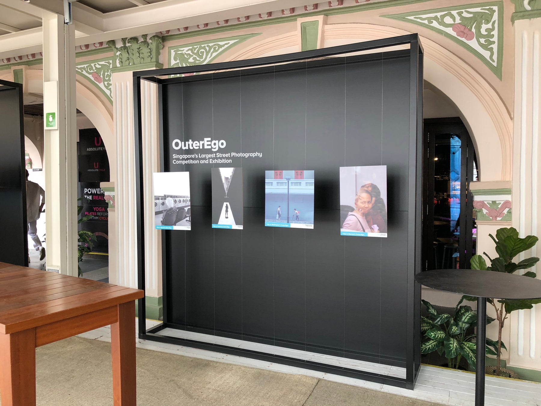 Black Photo Gallery Panel