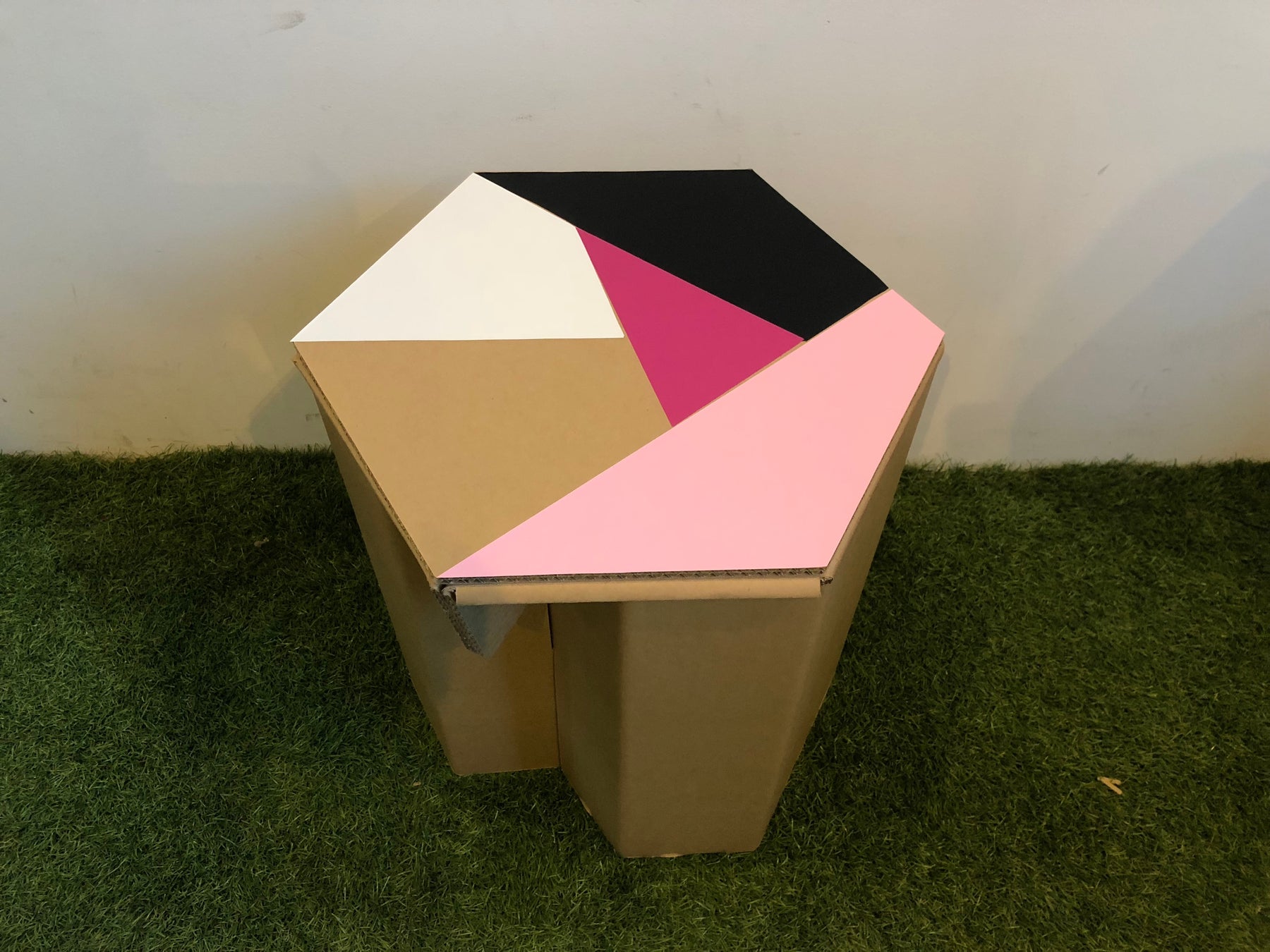 HEXA Stool