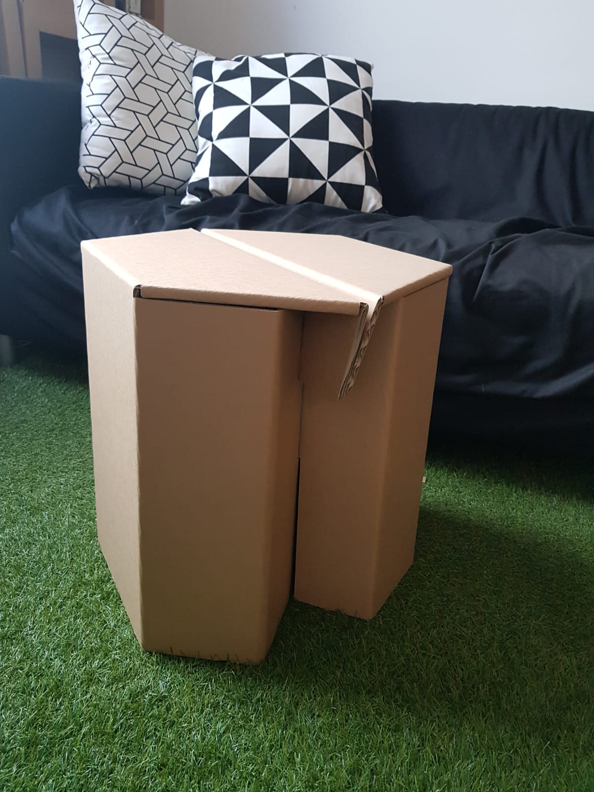 HEXA Stool